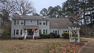 134 Winders LN, Yorktown, VA 23692