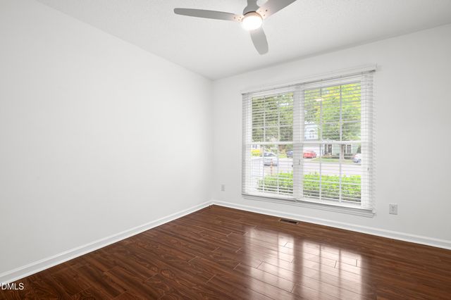 102 Glensford Way, Cary, NC 27513
