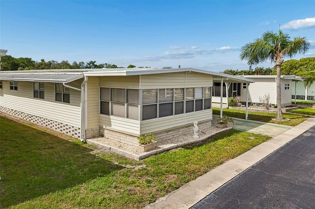 12651 SEMINOLE BOULEVARD 15I, Largo, FL 33778