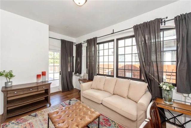 5336 Lemon Grove Avenue, Los Angeles, CA 90038