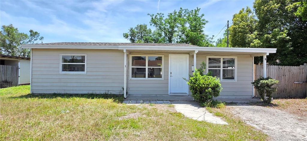 260 PINE TREE DRIVE, Casselberry, FL 32707