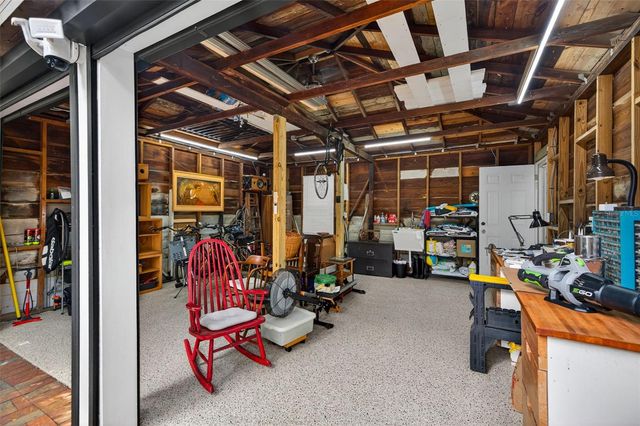 2318 WOODLAWN CIRCLE E, St Petersburg, FL 33704