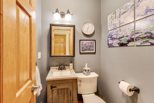 3951 W Waveland Avenue 2, Chicago, IL 60618