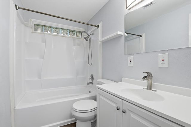 2927 N Smith St, Spokane, WA 99207