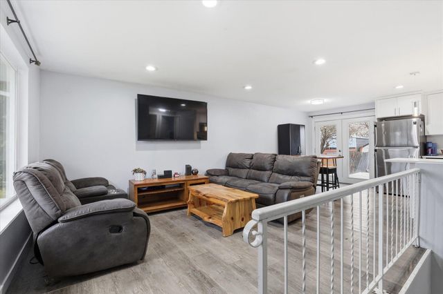 2927 N Smith St, Spokane, WA 99207