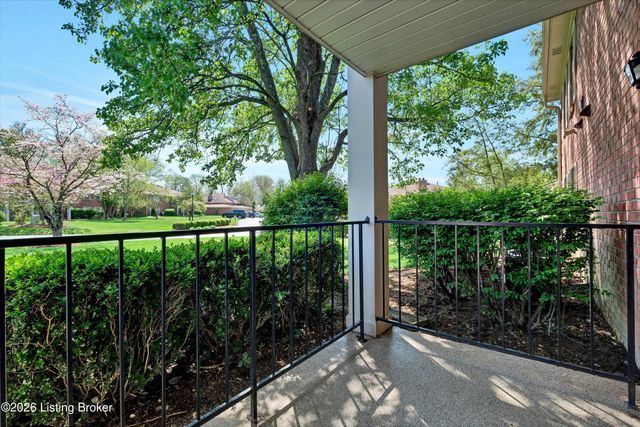 803 Forest Park Rd, Louisville, KY 40223