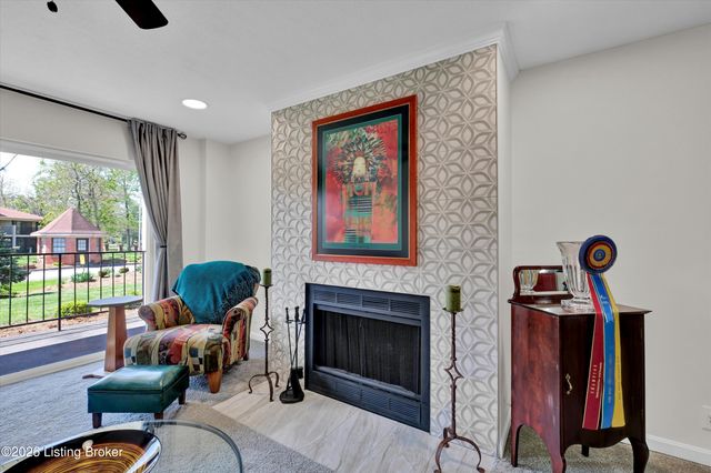 803 Forest Park Rd, Louisville, KY 40223