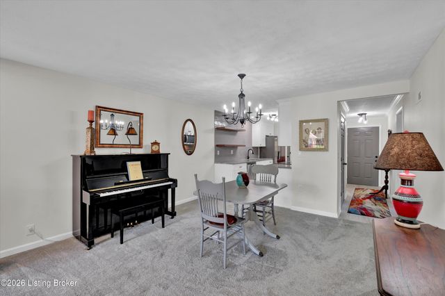 803 Forest Park Rd, Louisville, KY 40223