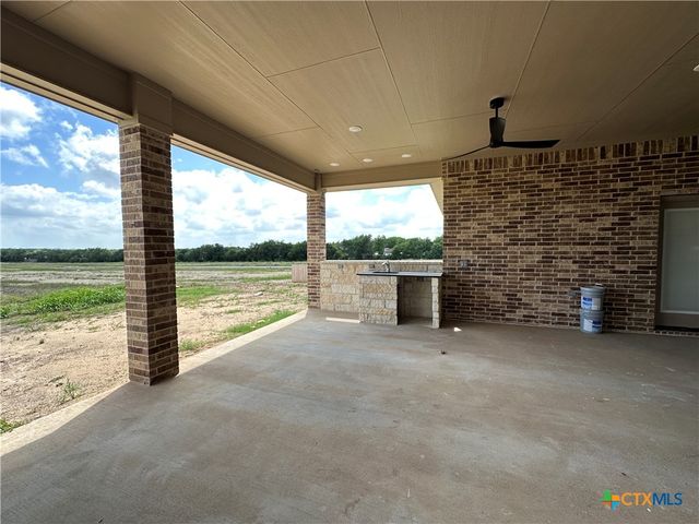 306 Rodeo Road, Salado, TX 76571
