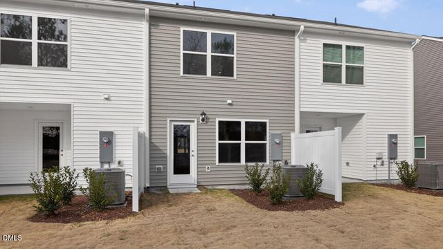 8512 Beckett Chase Way, Raleigh, NC 27616