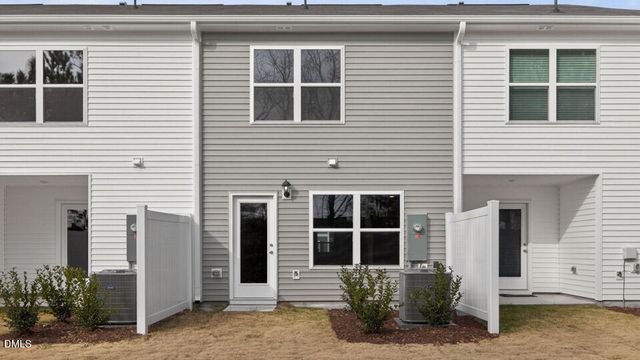 8512 Beckett Chase Way, Raleigh, NC 27616