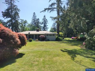 1828 Talbot Rd SE, Jefferson, OR 97352