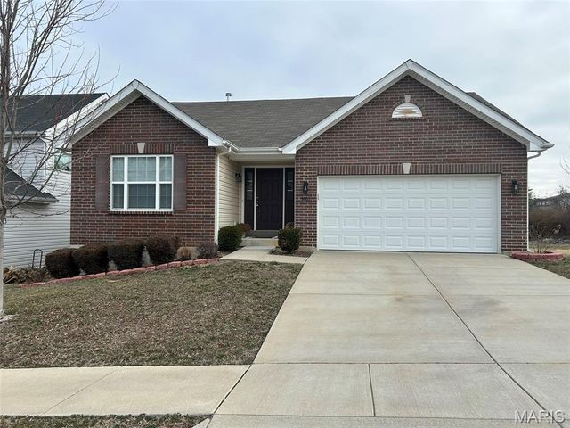4001 Mitchford Drive, Mehlville, MO 63125