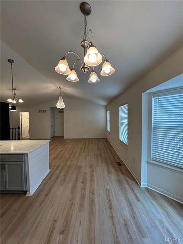 4001 Mitchford Drive, Mehlville, MO 63125