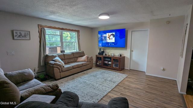 4324 State Highway 29, Johnstown, NY 12095