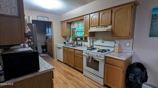 4324 State Highway 29, Johnstown, NY 12095