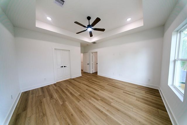 108 Luetta Street, Houston, TX 77076