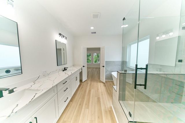 108 Luetta Street, Houston, TX 77076