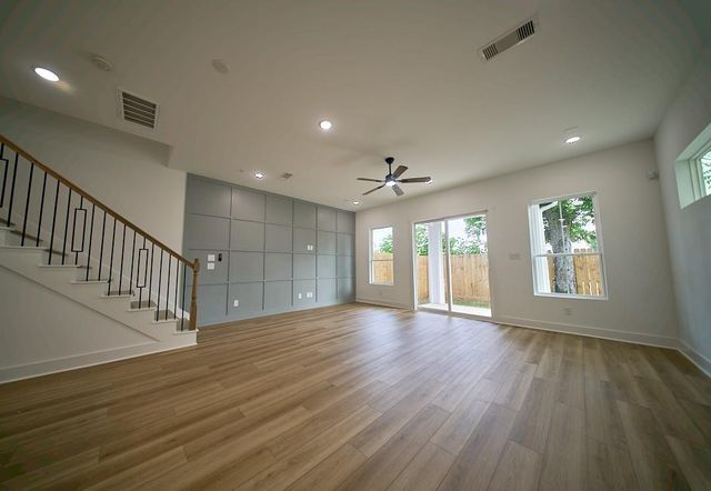 108 Luetta Street, Houston, TX 77076