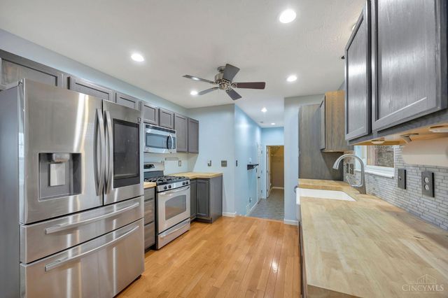 2730 Fairfield Ridge Drive, Fairfield Twp, OH 45011