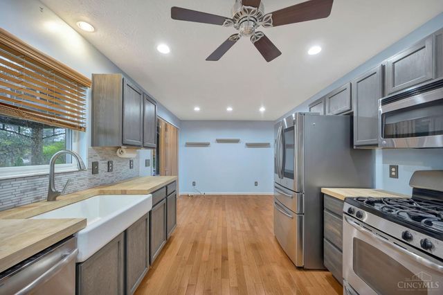 2730 Fairfield Ridge Drive, Fairfield Twp, OH 45011