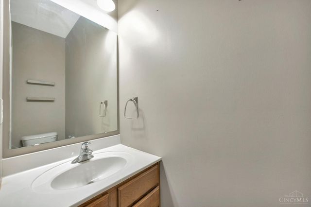 2730 Fairfield Ridge Drive, Fairfield Twp, OH 45011