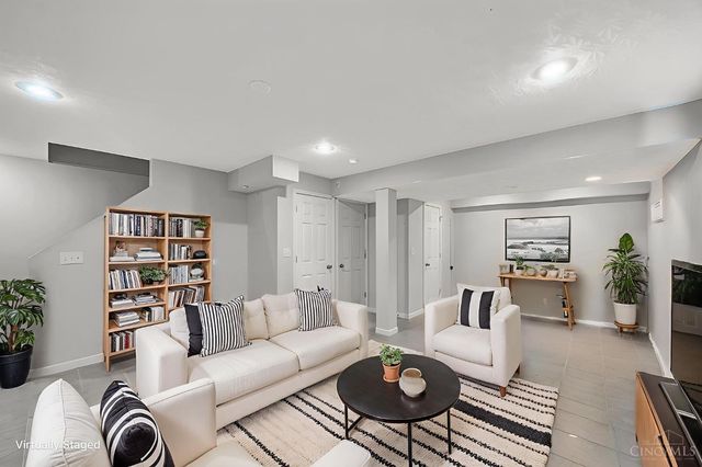 2730 Fairfield Ridge Drive, Fairfield Twp, OH 45011