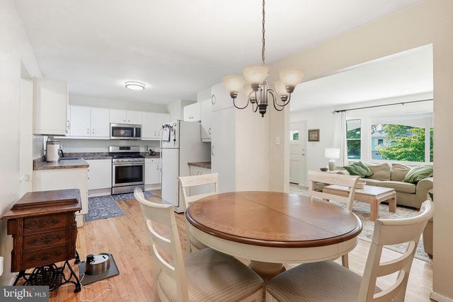 6 TOWER PL, Trenton, NJ 08648
