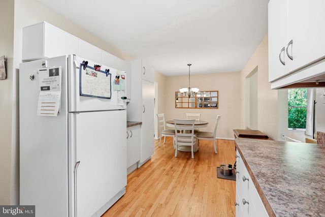 6 TOWER PL, Trenton, NJ 08648