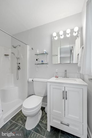 6 TOWER PL, Trenton, NJ 08648