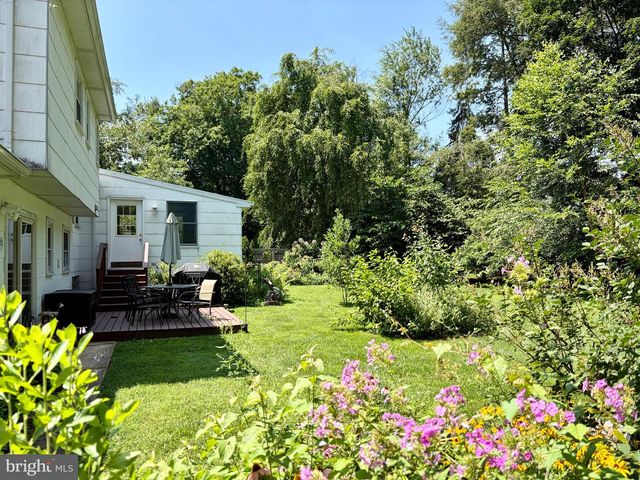 6 TOWER PL, Trenton, NJ 08648