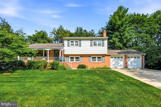 6 TOWER PL, Trenton, NJ 08648