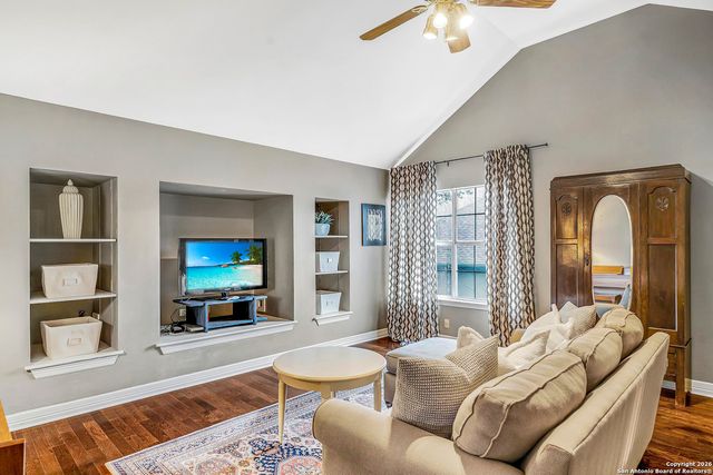 1007 Thrush, San Antonio, TX 78248