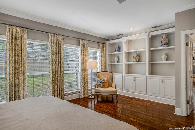 1007 Thrush, San Antonio, TX 78248