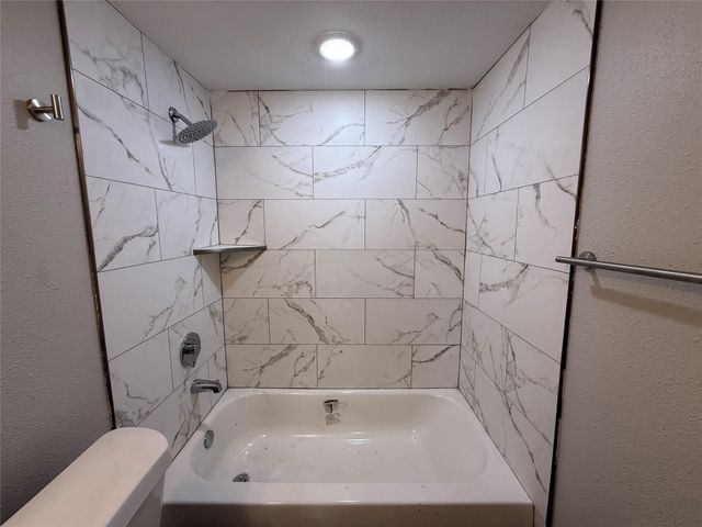 6708 Avenue I 4, Houston, TX 77011