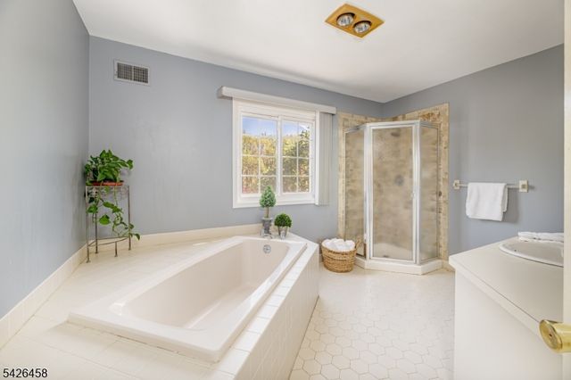 140 Shady Ln, Randolph Twp., NJ 07869