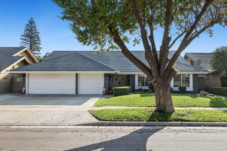 927 E Decatur Avenue, Fresno, CA 93720