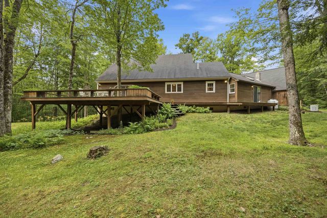 11 Gibson Road, Hillsborough, NH 03244