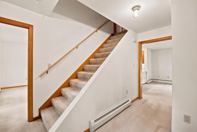 11 Gibson Road, Hillsborough, NH 03244