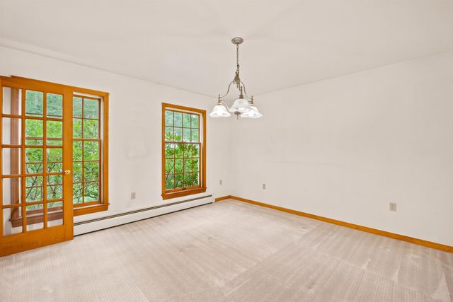 11 Gibson Road, Hillsborough, NH 03244