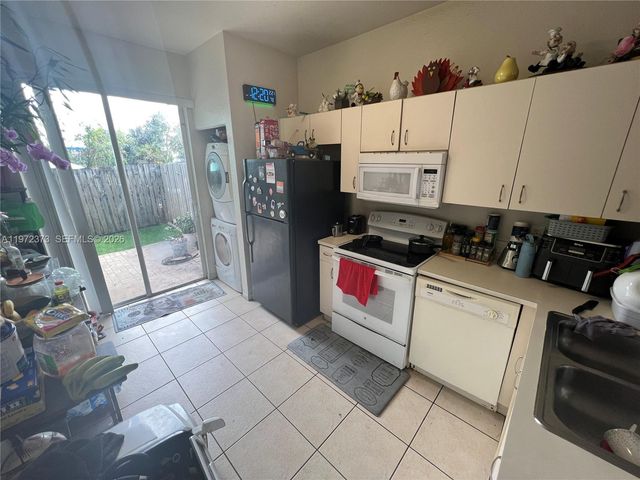 45 SW 14 TE, Homestead, FL 33030