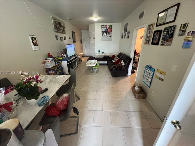 45 SW 14 TE, Homestead, FL 33030