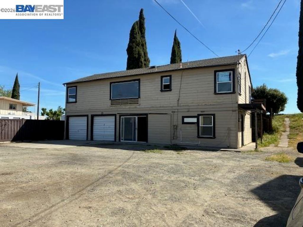 5614 Sandmound Blvd, Oakley, CA 94561
