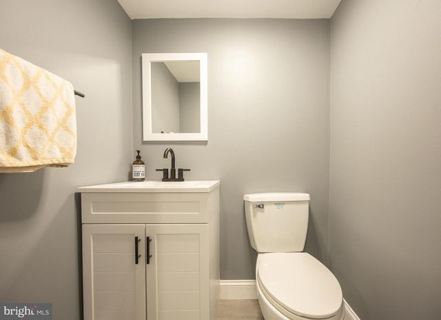 26 KOHOMO AVE, Sicklerville, NJ 08081