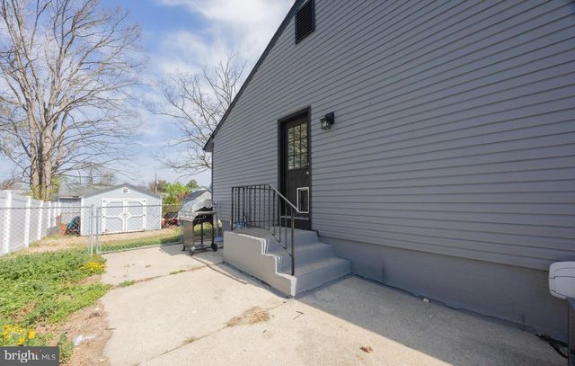 26 KOHOMO AVE, Sicklerville, NJ 08081