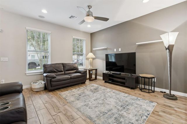 7242 SERENITY BEND, Windermere, FL 34786