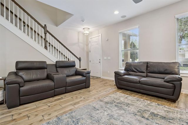 7242 SERENITY BEND, Windermere, FL 34786