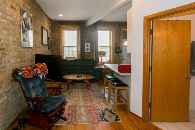 1307 N GREENVIEW Avenue 2F, Chicago, IL 60642