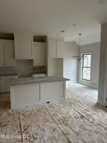 1069 Riverside Lane, Pearl, MS 39208