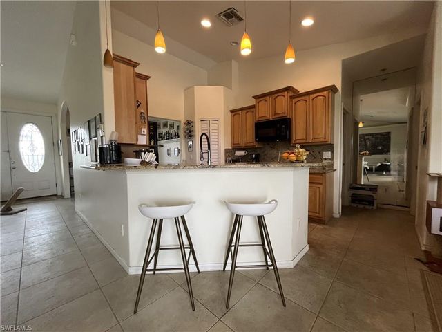 10551 Deal RD, North Fort Myers, FL 33917